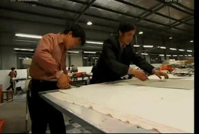 塑料瓶可以制成衣服吗,塑料瓶能做什么衣服卖