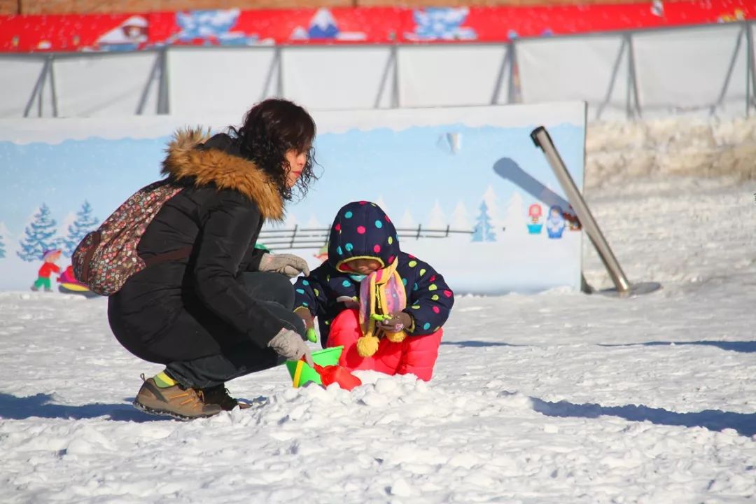 2022冰雪筑梦冬奥盛会贺岁纪念,喜迎冬奥活动