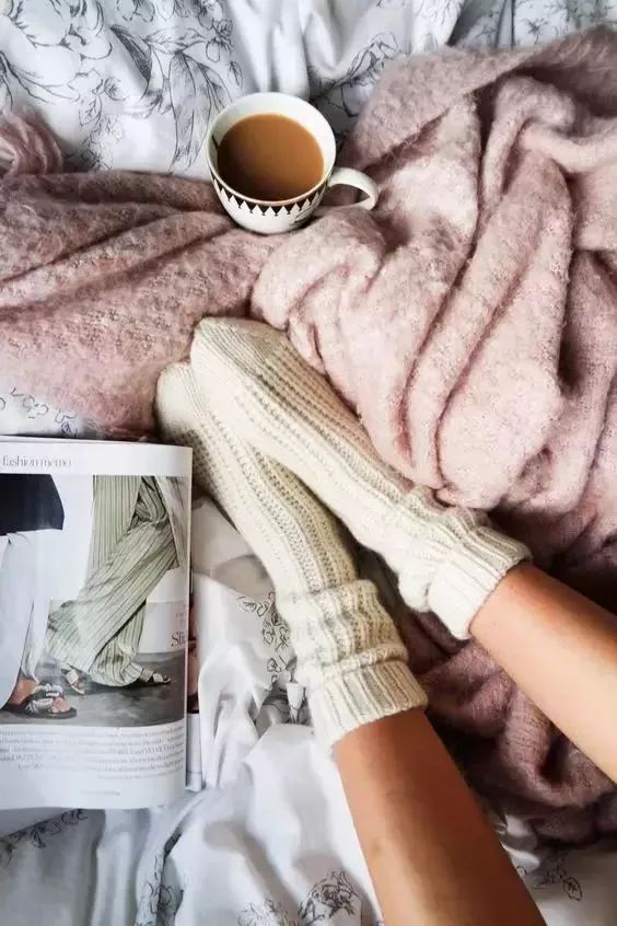 享受宅在家中的惬意时光,周末宅在家里才是最舒服