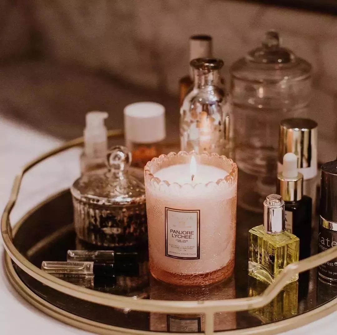 享受宅在家中的惬意时光,周末宅在家里才是最舒服