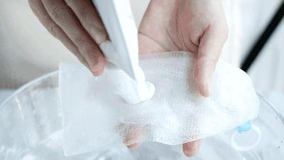 火山盐泥洗面奶,火山泥洗面奶与火山岩浆