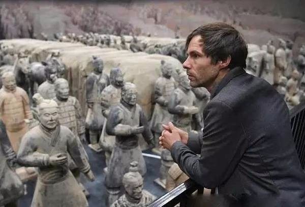 外国人对兵马俑惊叹不已,兵马俑怎么震惊世界的