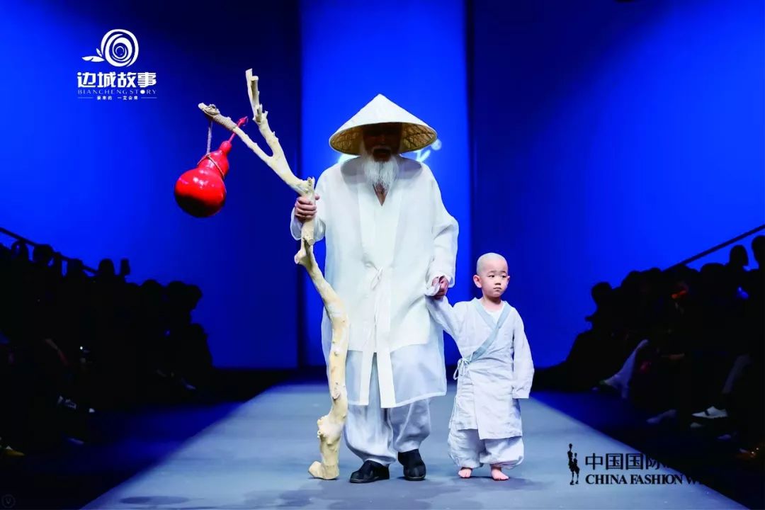 “村头”走向世界有多远？秀山296个电商网点让土货轻松变网货