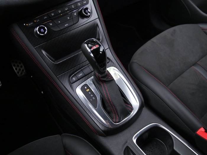 别克两厢车威朗gs落地价,别克威朗两厢车gs