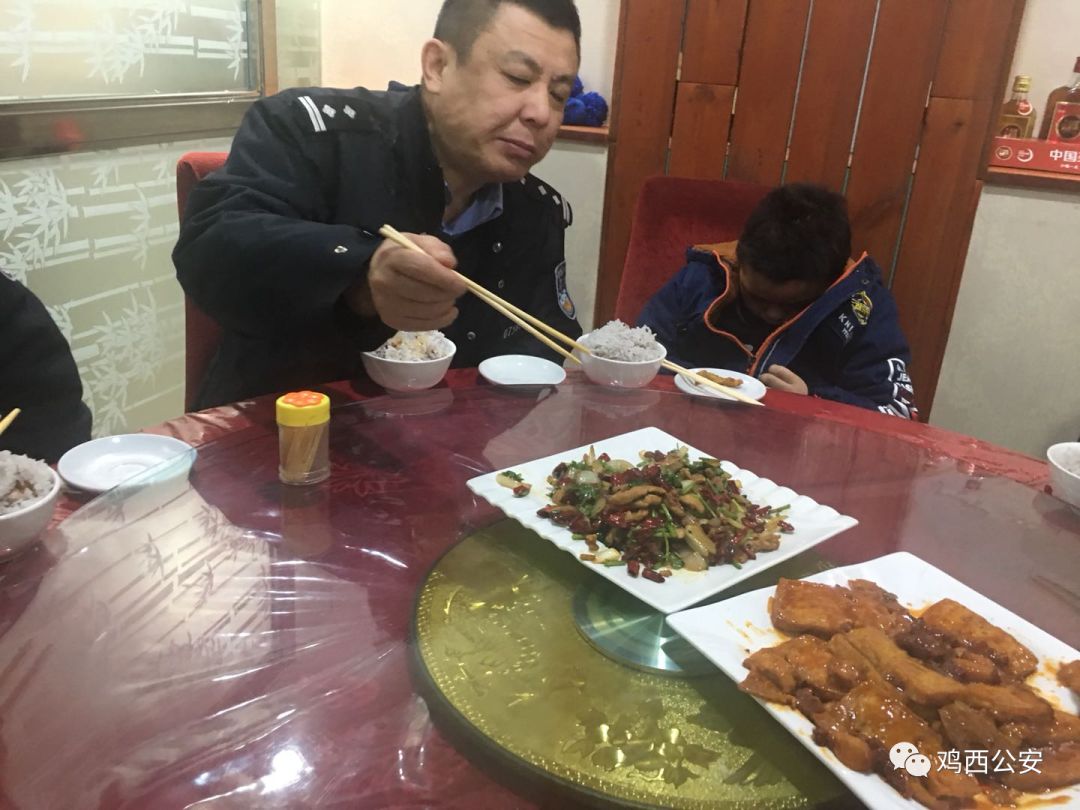 民警不忘初心的坚守视频,基层民警从警二十年感悟