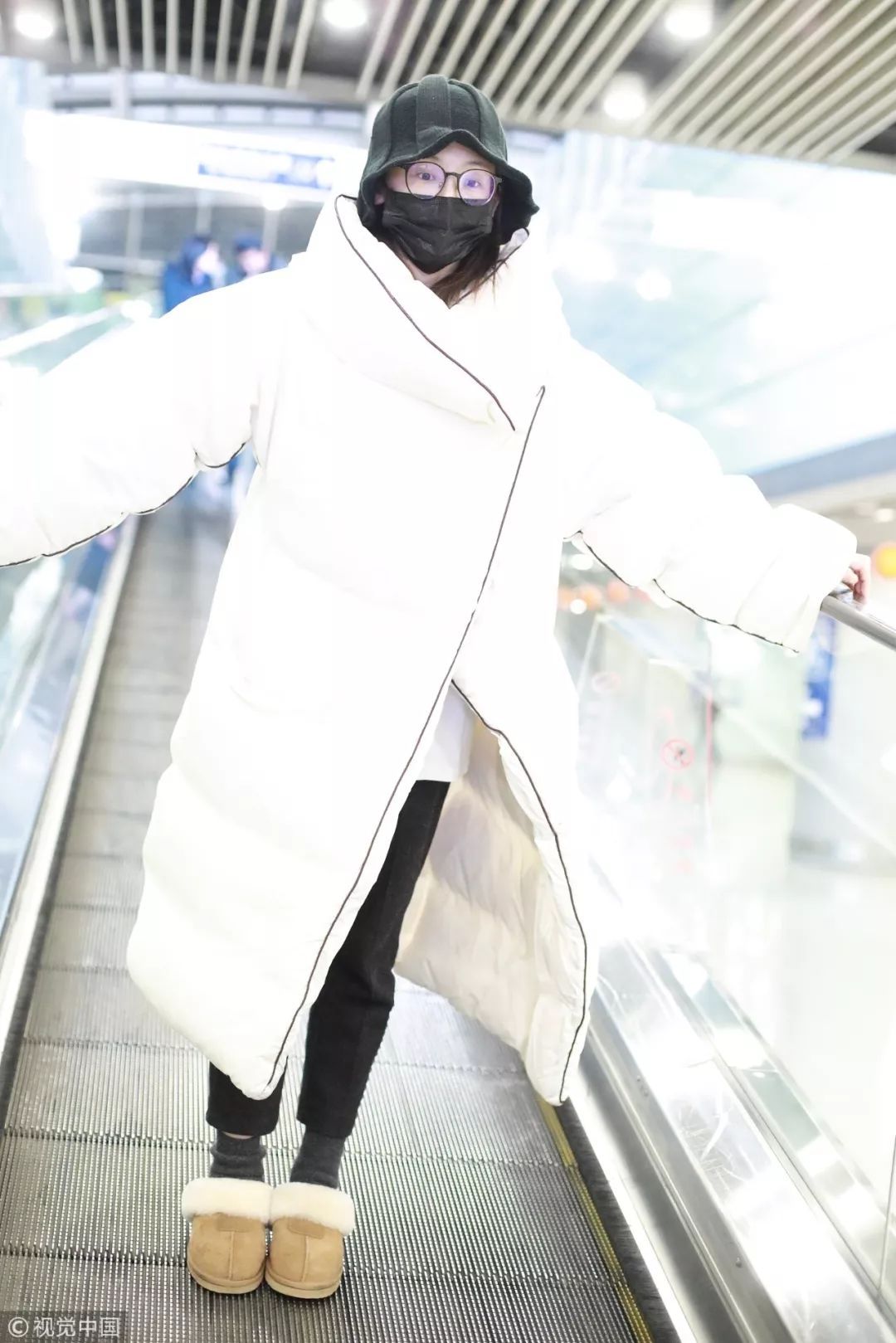 要想生活过得去必须自己要努力,要想生活过得去必须出去