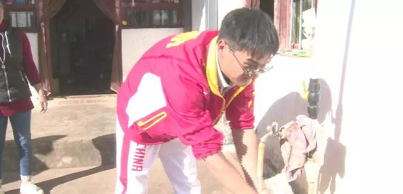 足球运动员刘猛视频,足球刘猛