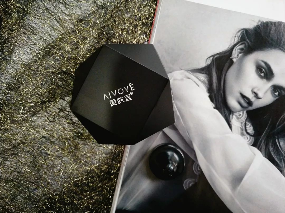 火山泥膜深层清洁面膜测评,嫩肤的白泥面膜评测