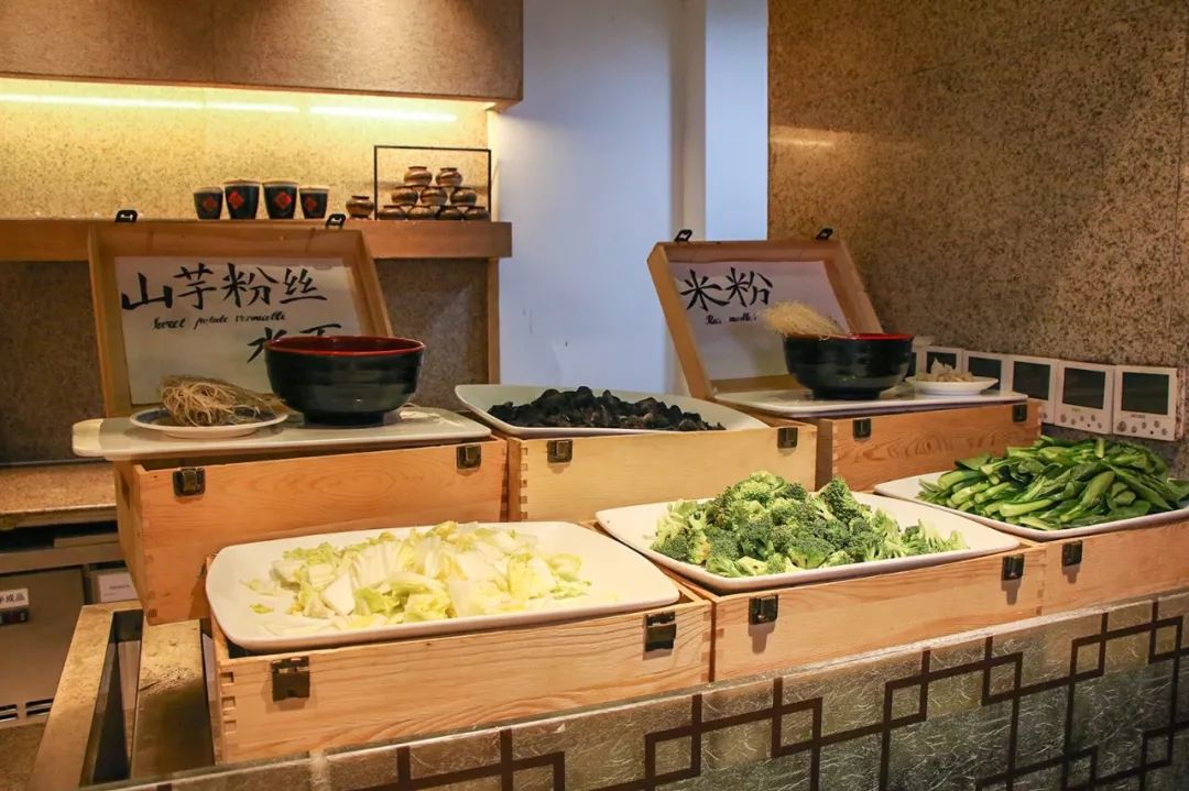 海立泽海鲜自助铁板烧优惠券,九品29元自助小火锅优惠团购