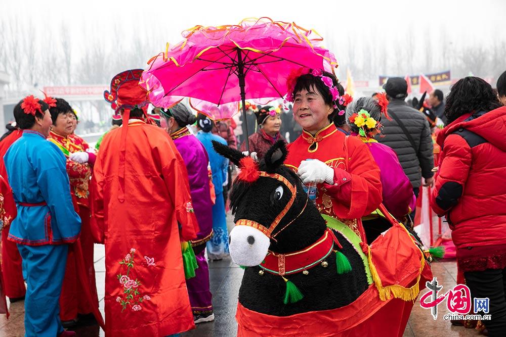 正月十五闹元宵文化,元宵节逛庙会的民俗文化