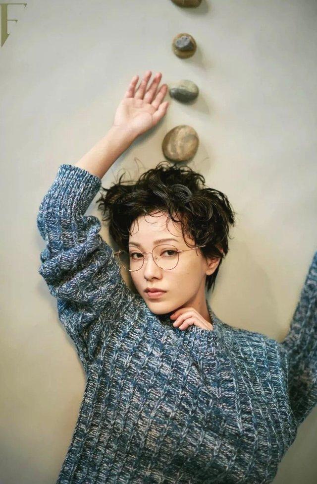 郭采洁新造型的短发美哭了,郭采洁杨幂郭碧晨谢依霖时尚芭莎