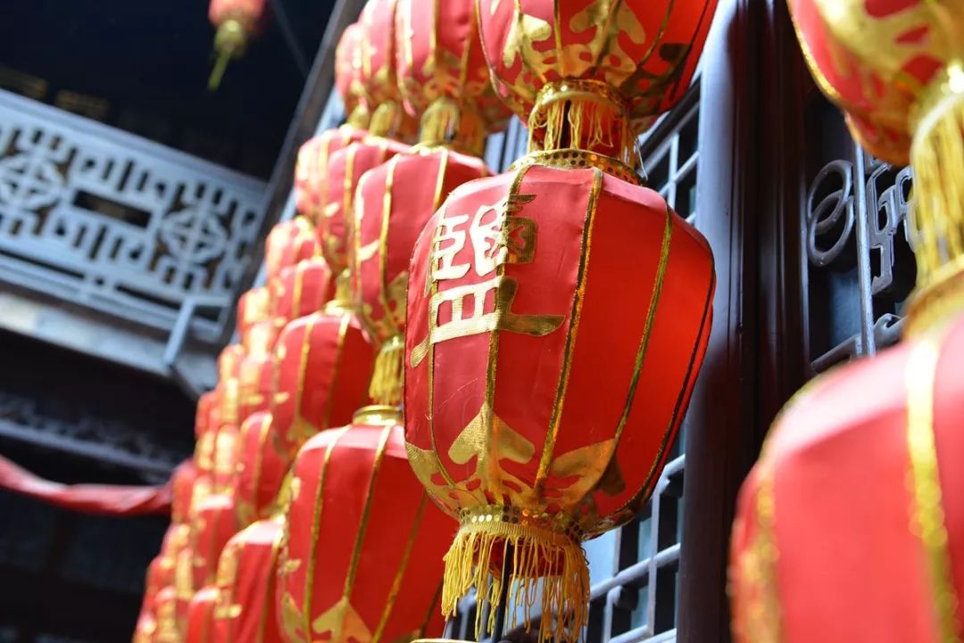 一张红纸引发的血案,一张纸引发的血案