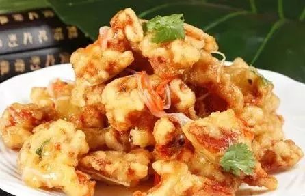 濂冲瓙鍚冮攨鍖呰倝,鍢撮噷闈㈢殑鐗欒纭屾垚涓ゅ崐