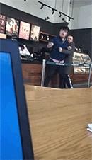 最高价炒到1300的天价杯,因为价格大打出手