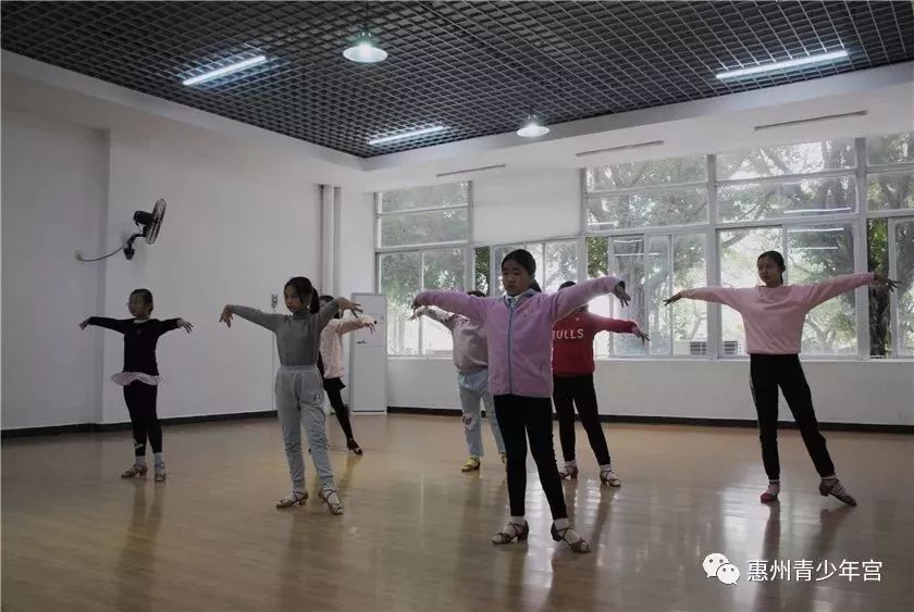 好嗨哟儿童表演,好嗨哟儿童跳舞