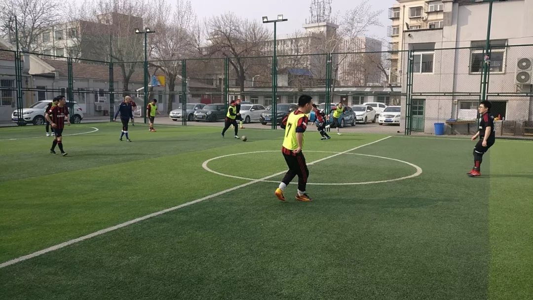 鍒嗕細鎴愮珛澶т細,鍒嗕細鎴愮珛澶т細浼氶暱鑷磋緸