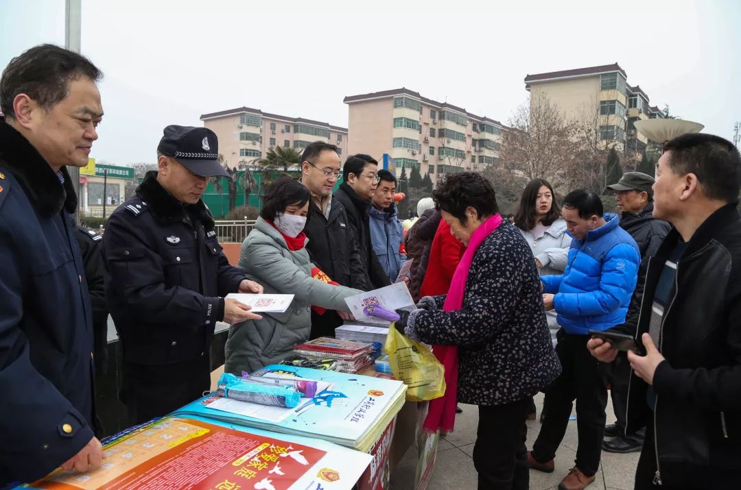 港粉儿们，想知道你的扫黑除恶战斗值是多少吗？