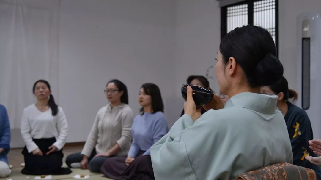 高柳绫绪の茶道课|唤醒内在力量