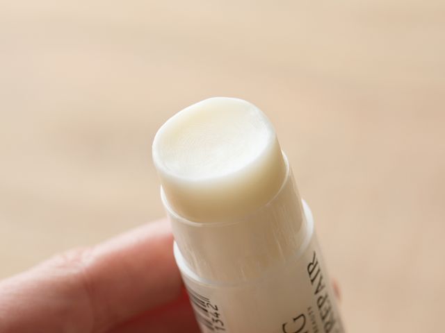 干裂的脚后跟图,干裂的脚后跟