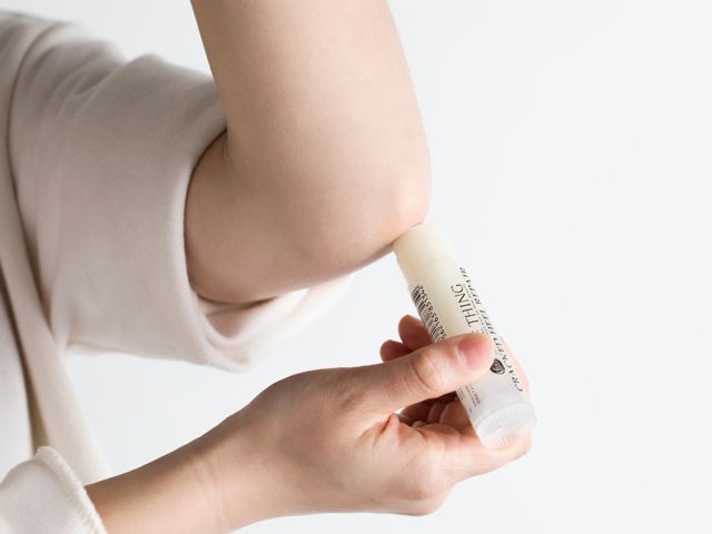 干裂的脚怎么修,干裂的脚后跟有救了