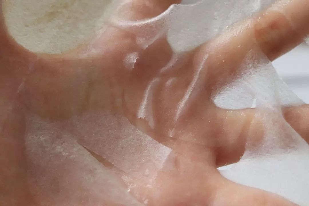 这些奇葩式糊面膜法，你快放弃吧！