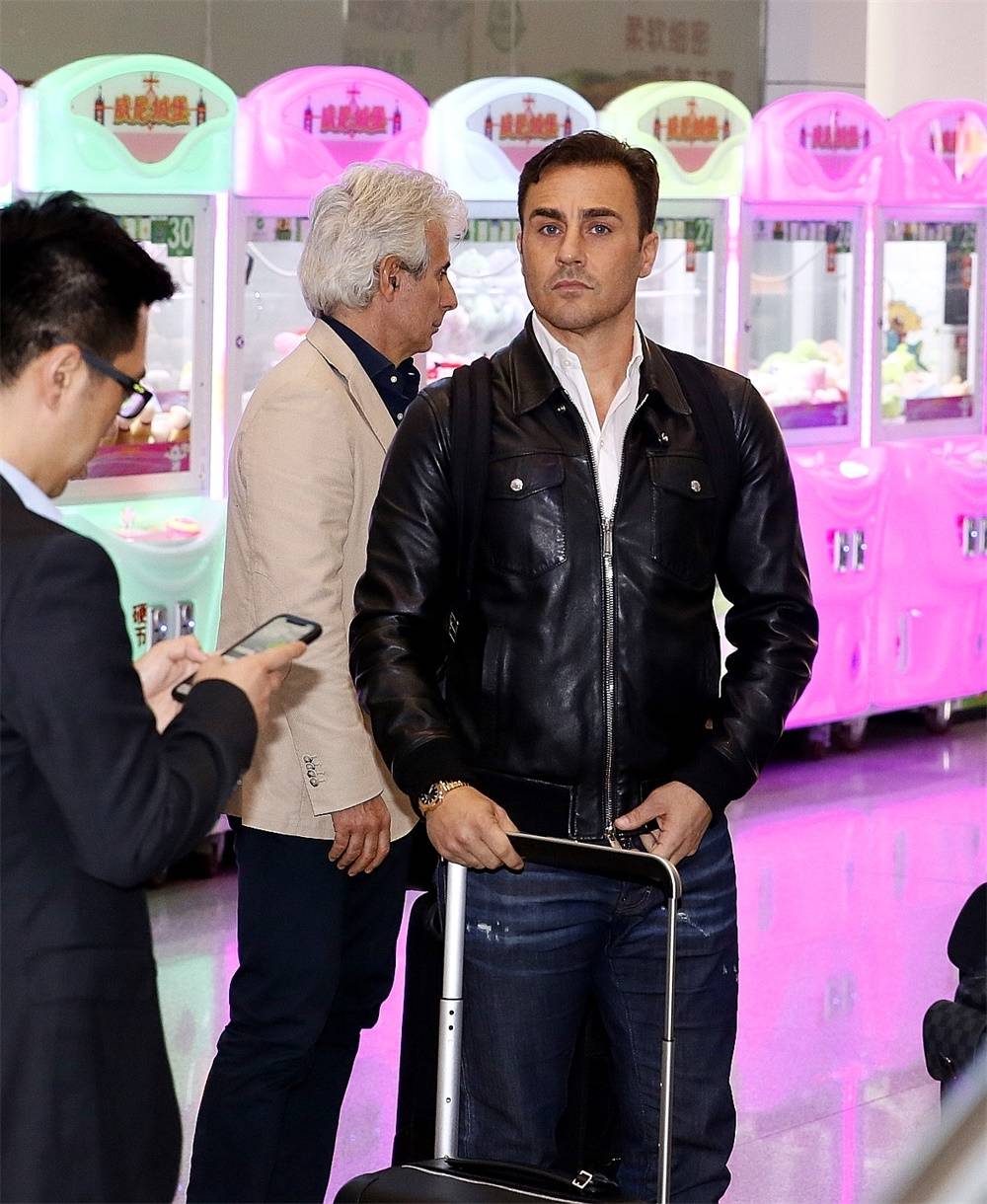 卡纳瓦罗来中国,卡纳瓦罗来中国酒店视频