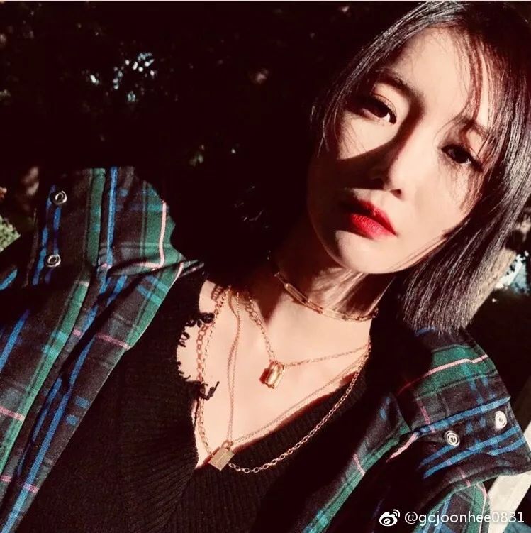 如何打理出最合适自己的短发,准备留长发的短发怎么打理好看