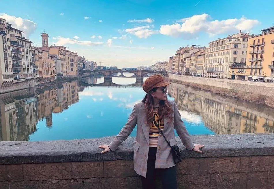 刘亦菲宋茜lv,刘亦菲宋茜哪个是lv全球代言人