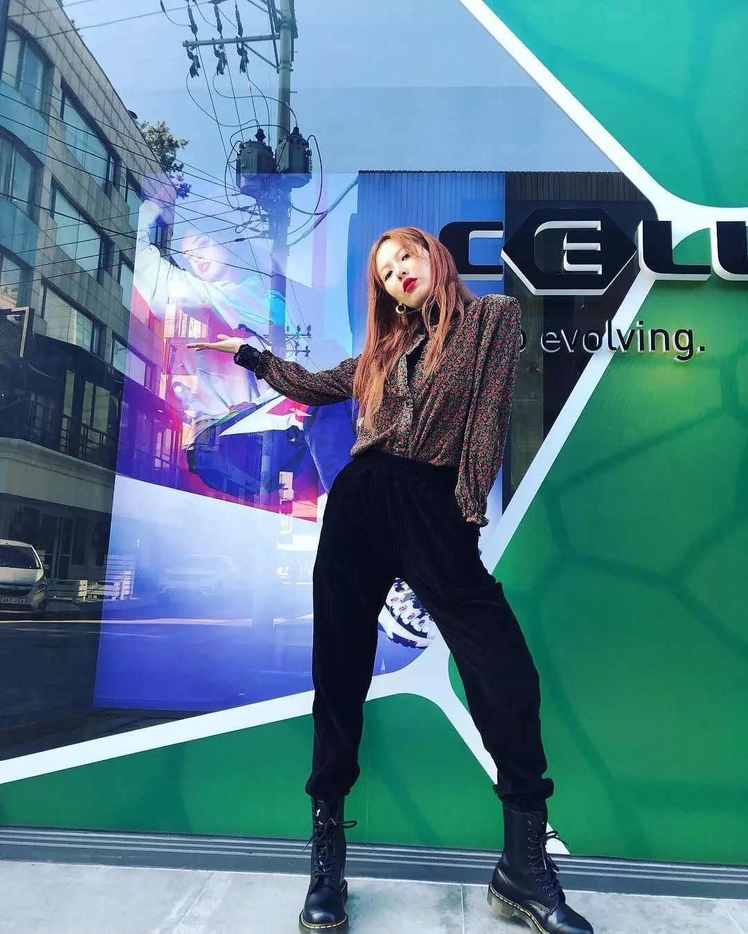 泫雅衣着,泫雅衣服怎么搭配