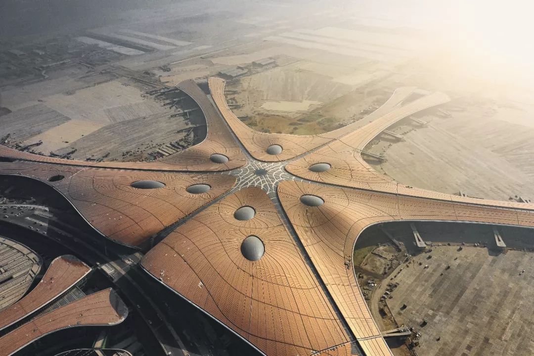 福州机场今天的天气情况,福州航空航班一直变动