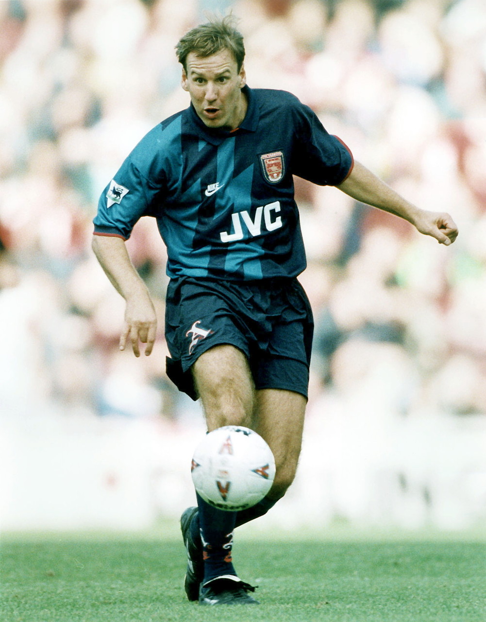 阿森纳曼联十大经典战亨利,来自阿森纳的传奇球星亨利