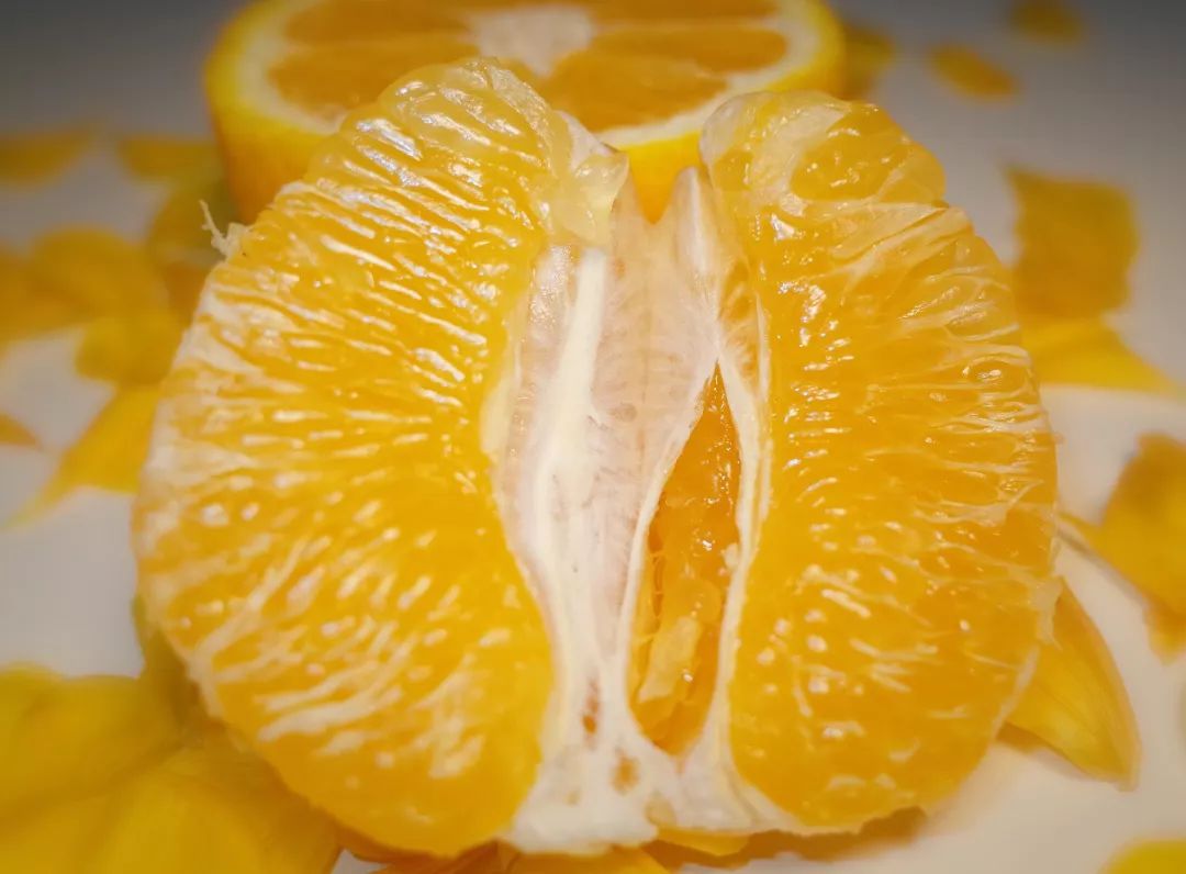 又脆又甜又多汁的水果,皮薄甜脆的水果