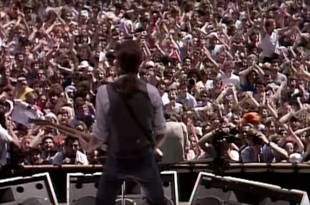 地球上最伟大的一场摇滚演唱会,地球上最伟大演出