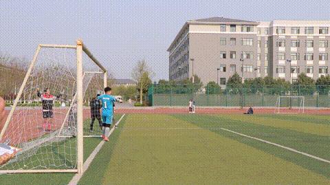 我们只是一群热爱足球的少年,我们这十年足球少年