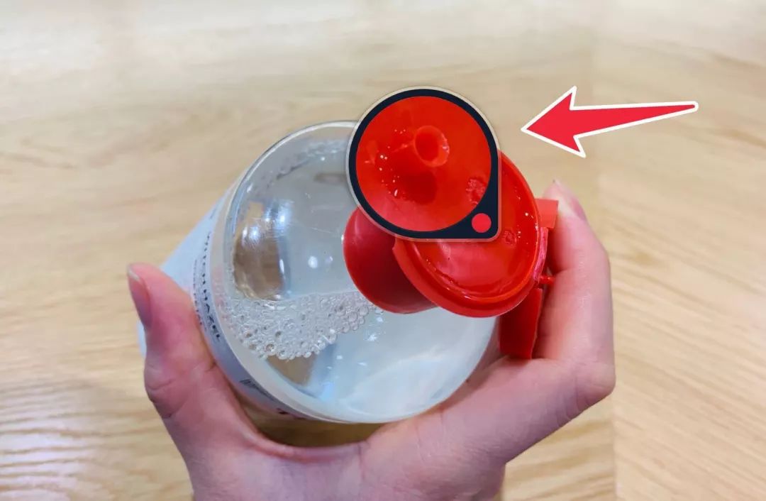 超级好用的一款补水产品,老品牌补水效果好而且便宜