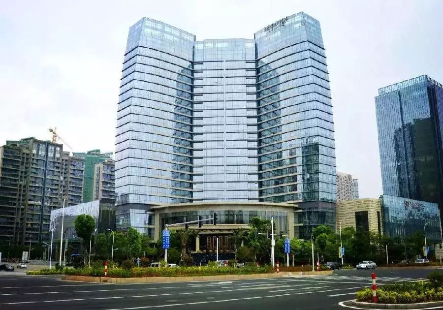 京闽中心酒店双人自助早餐81.8元,东南亚风情酒店自助早餐