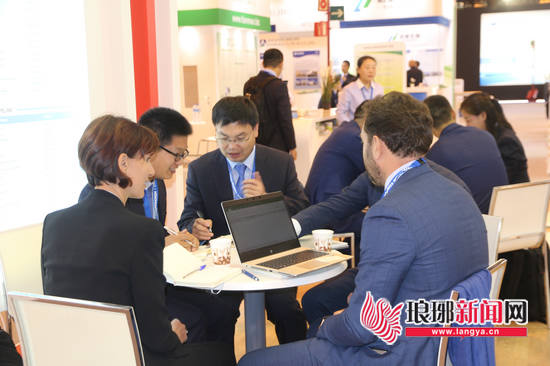 面向未来勇敢前行,面向未来砥砺前行