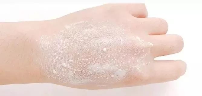 比天猫便宜一半的肌肤自救神器，效果堪比嫩肤针！大牌明星都在用