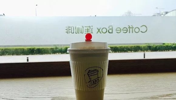 连咖啡推“口袋咖啡”，不只连锁咖啡店受冲击甚至危及便利店？