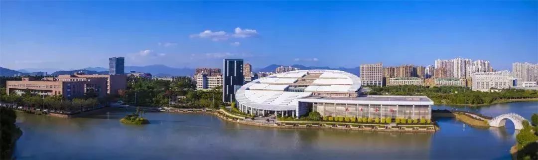 地铁2号线试乘券领取现场超火爆!我们汇总了沿线美景美食!