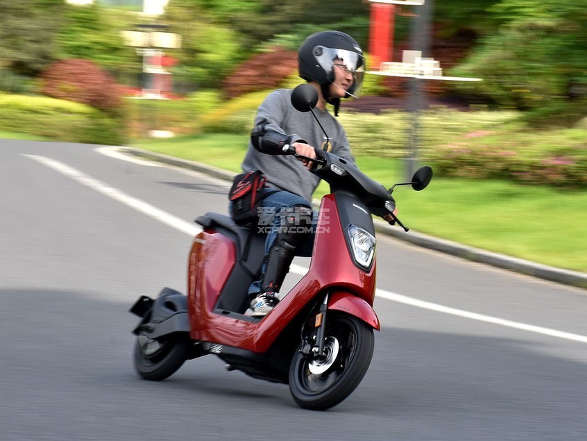 本田新能源电动摩托车,五羊本田vgo电动摩托