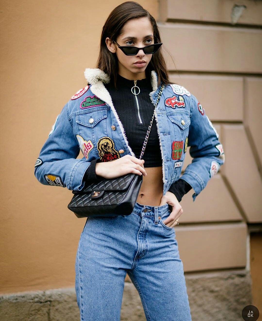 吴宣仪穿深v长裙,吴宣仪深v长裙