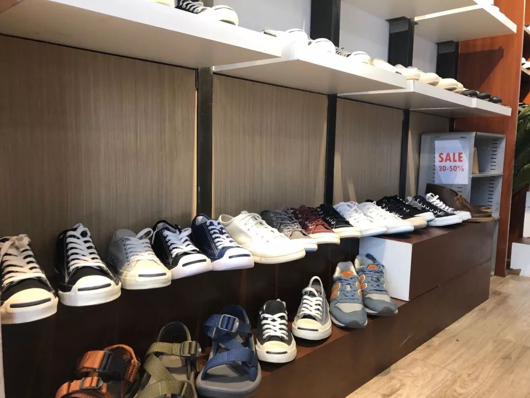 曼谷球鞋图片大全,泰国曼谷球鞋实体店