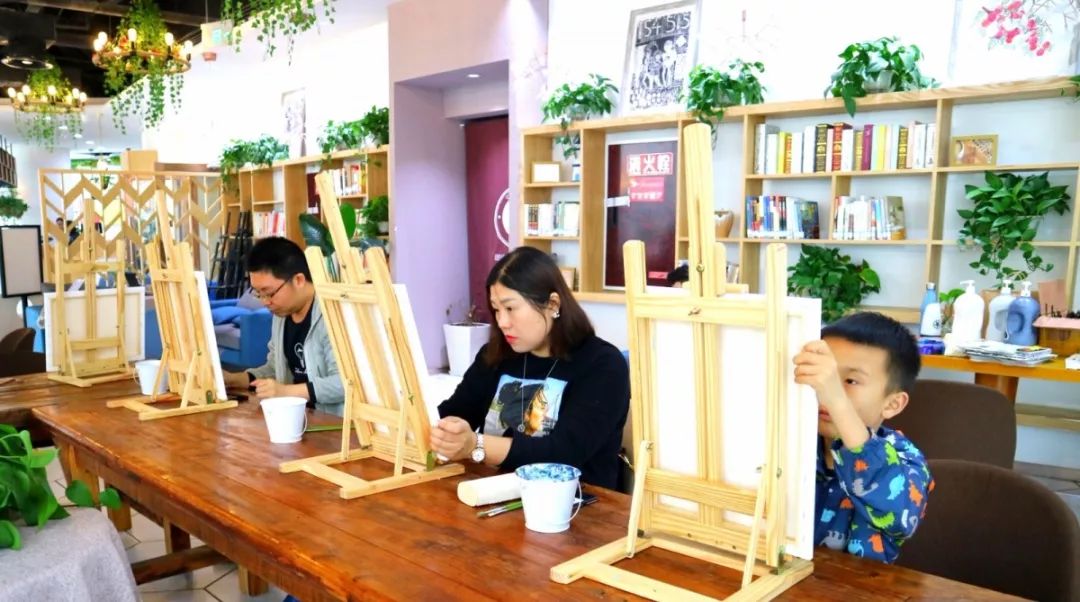 追梦成华|手绘未来!团团周末油画班超有爱~！