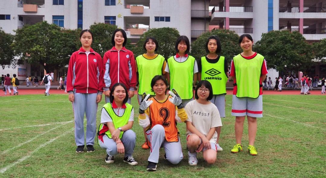 【活力邓中】昔日冠军的陨落——记初二2班足球文化节班际淘汰赛