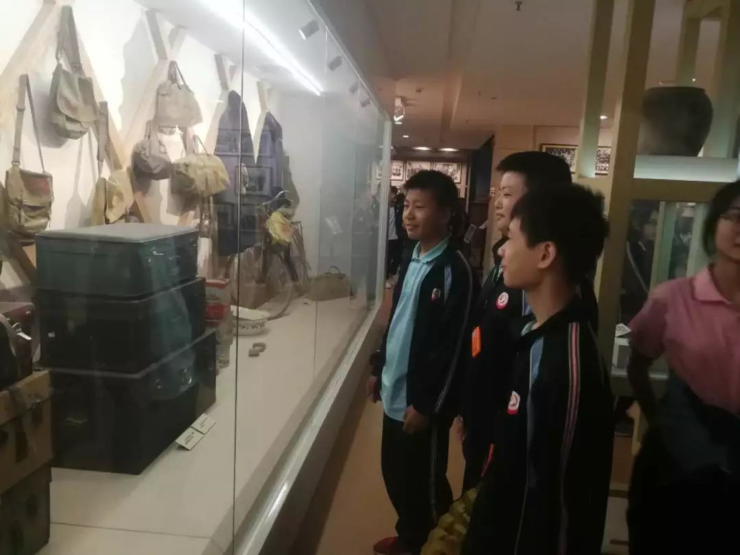 闄曡タ瀛︿範杩藉绾㈣壊瓒宠抗绯诲垪娲诲姩,鎺㈢储姹傜煡涔嬫梾瀵昏绾㈣壊瓒宠抗