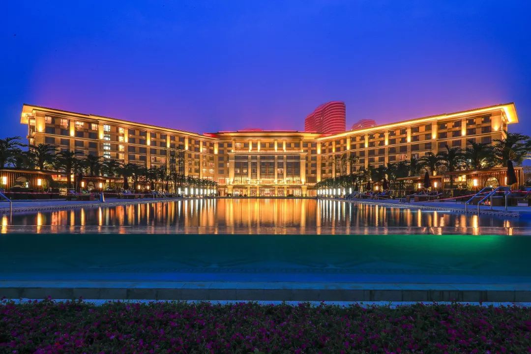 北方人从此不稀罕去海南买海景房了？在北纬41°有了一片海叫东戴河！