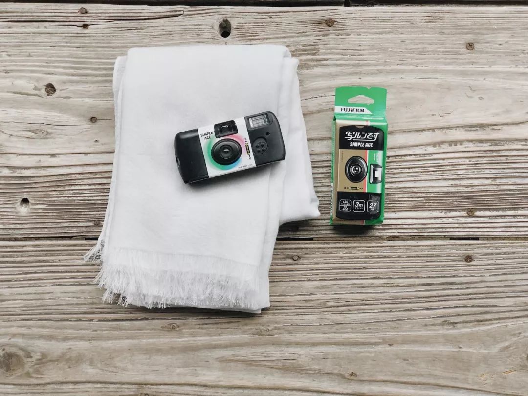 我们的海边outing：每个人的旅行箱里有什么？