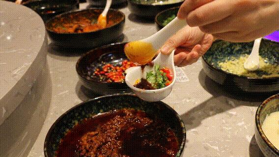 海鲜随便吃…还奖100块？遇上哈尔滨这家新店开业，减肥*党**哭了