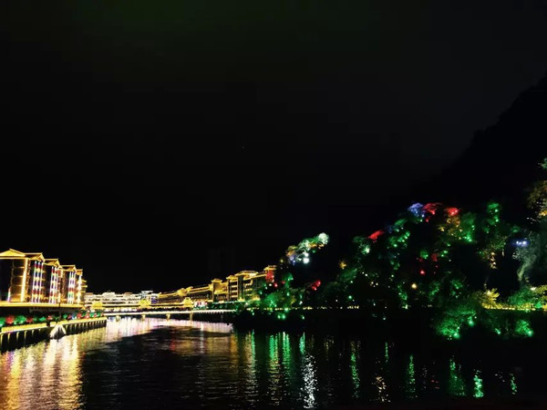 有个地方叫洞口,有个地方叫什么长廊